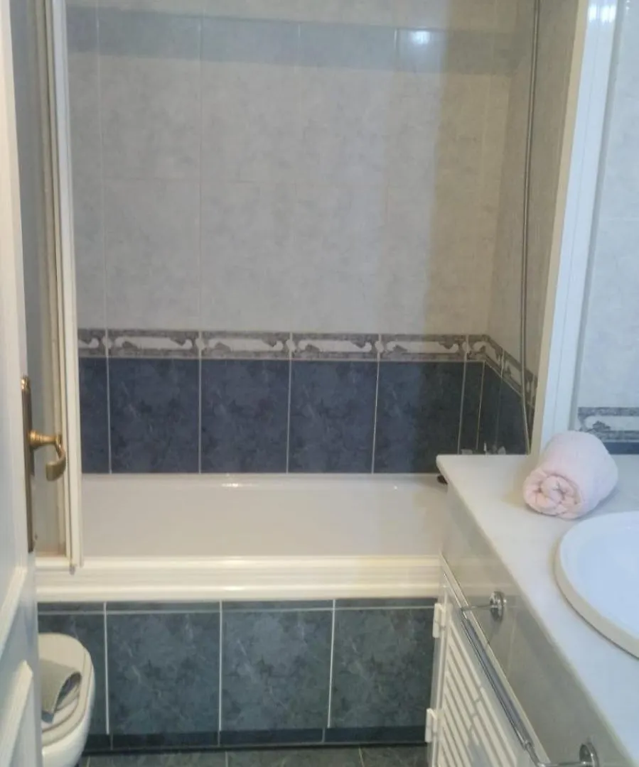 Beautiful 2 Beds-Near Coast With Pool & Balcony Apartment Mijas
